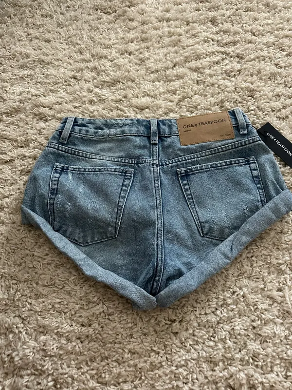 BRAND NEW One Teaspoon Jean Shorts Salty Dog Bandits - Image 2