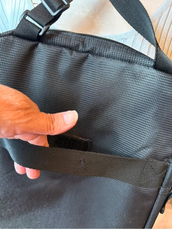 Eddie Bauer Bag - Image 6
