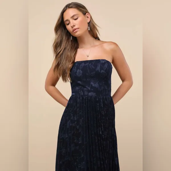 Lulus Perfectly Stunning Navy Jacquard Strapless Midi Dress - Image 3
