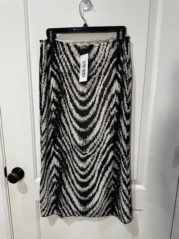 12th Tribe skirt - Image 2