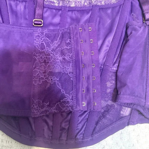 Victoria's Secret large Dream Angels lace corset top BC 3192 - Image 9
