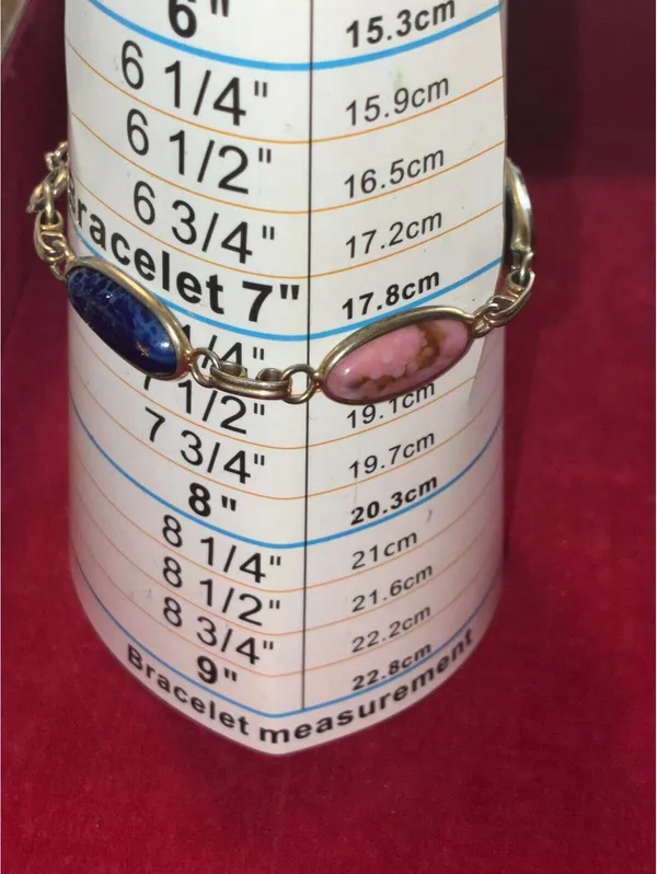 Vintage Egyptian Revival Gold Tone Multi-Stone Oval Cabochon Link Bracelet 7.25” - Image 4