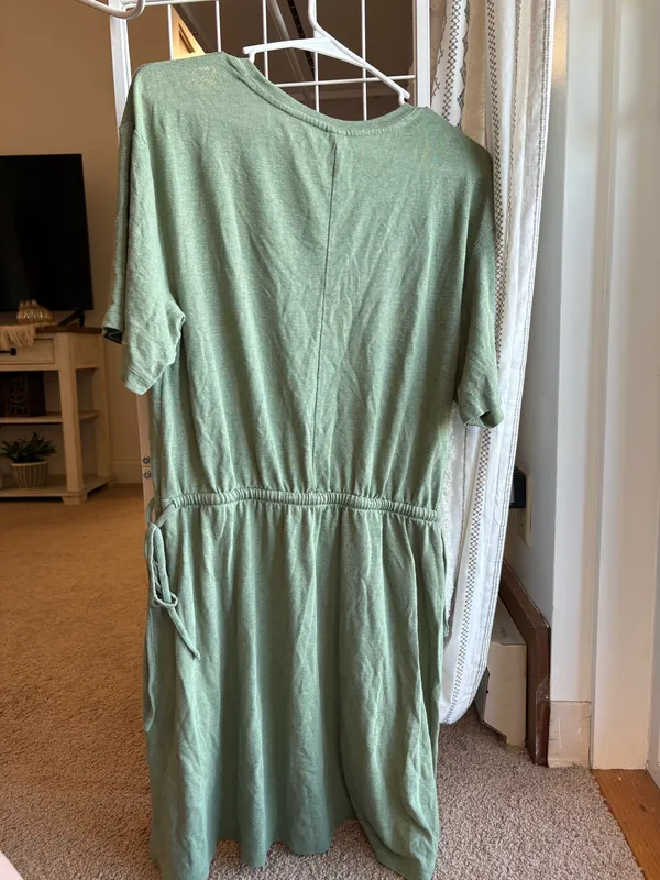 Old Navy Dress - Image 3
