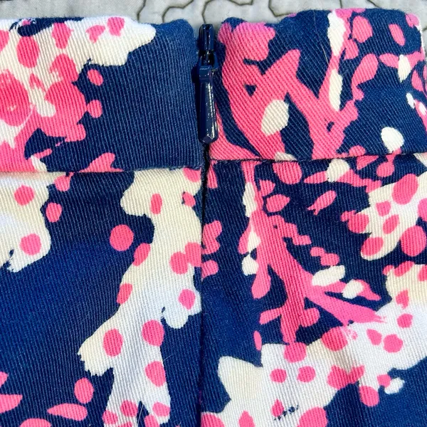 Lilly Pulitzer Hazelle Beyond The Sea Print Stretch Athletic Shorts Size 6💛 - Image 5