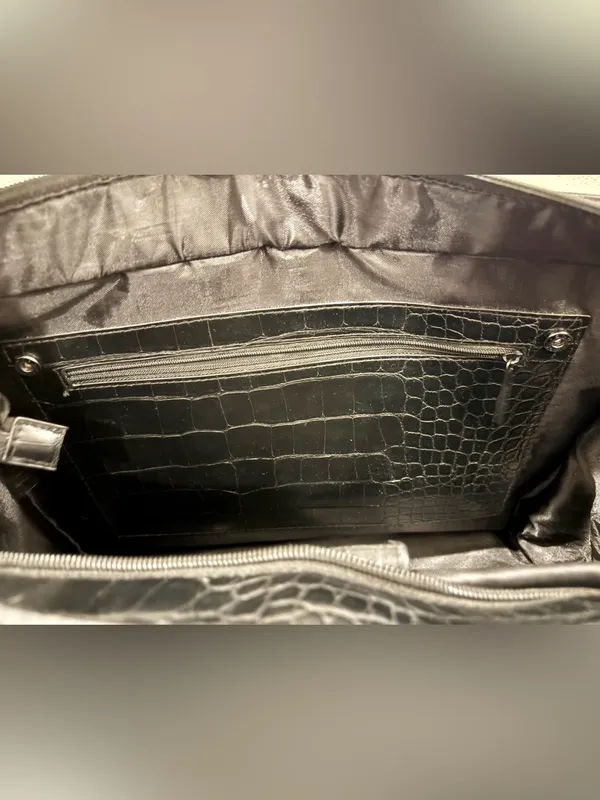 BÉIS Croc The Work Tote - Image 10