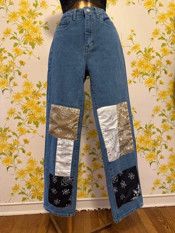SheIn Straight / Wide Leg Patchwork Bandana Denim jeans in Blue size XS - Image 3