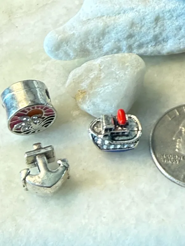 Carnival Cruise Silver Toned Nautical Bracelet Charms. - Image 3