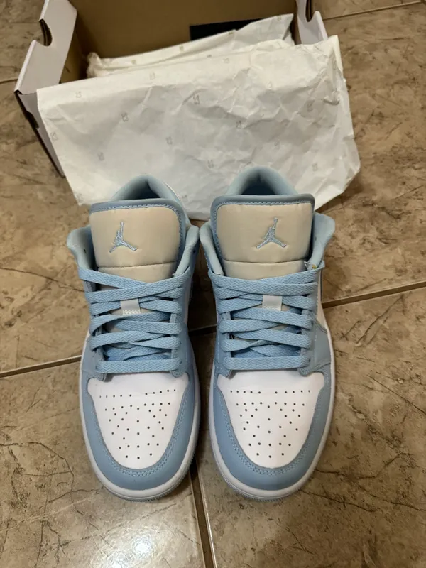 Nike Jordan Low Ice Blue - Image 3
