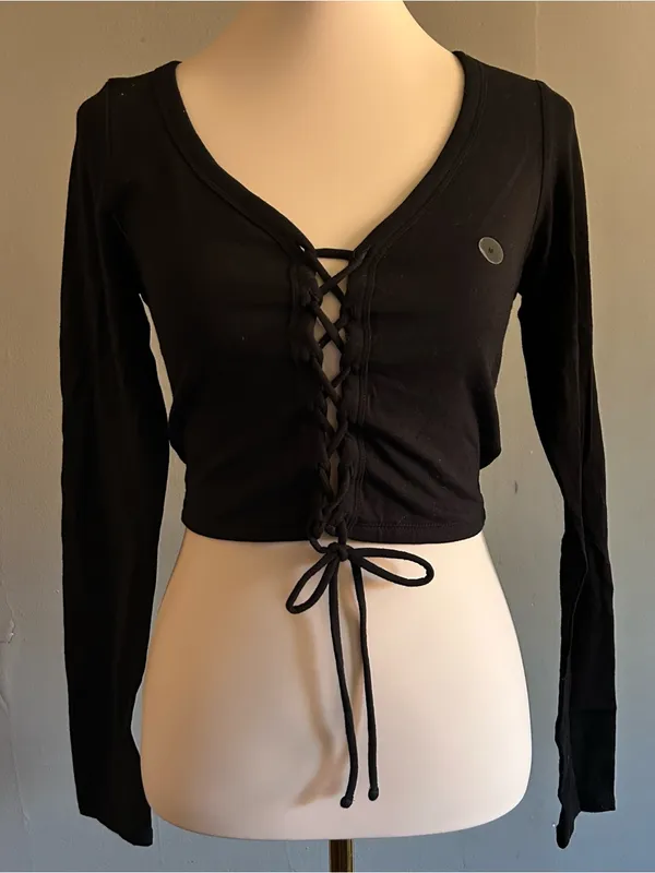 NWT Aeropostale Black Tie Up Long Sleeve | Size: M - Image 3