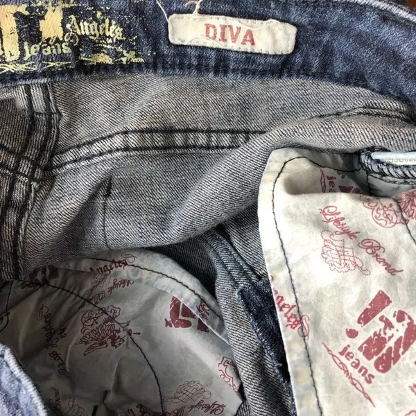 Diva Los Angeles Y2K Vintage Low Rise Dark Wash Jeans Size 8 - Image 2