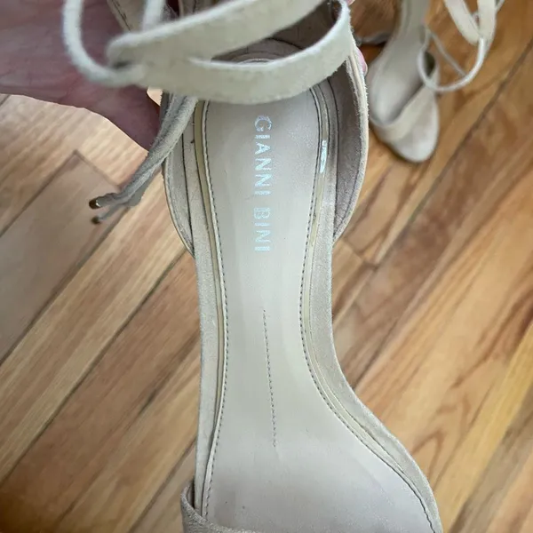 Gianni Bini Nude tie front high heels - Image 6