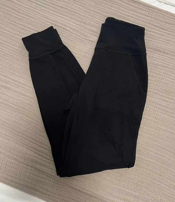 Lululemon Align Joggers - Image 2