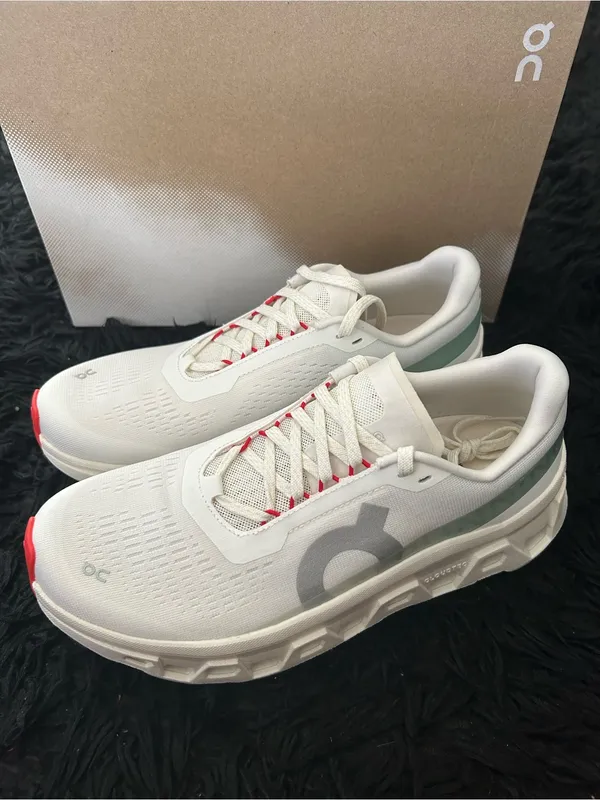 ON CLOUDMONSTER athletic training running lace up shoes sneakers women’s 9 new - Image 2