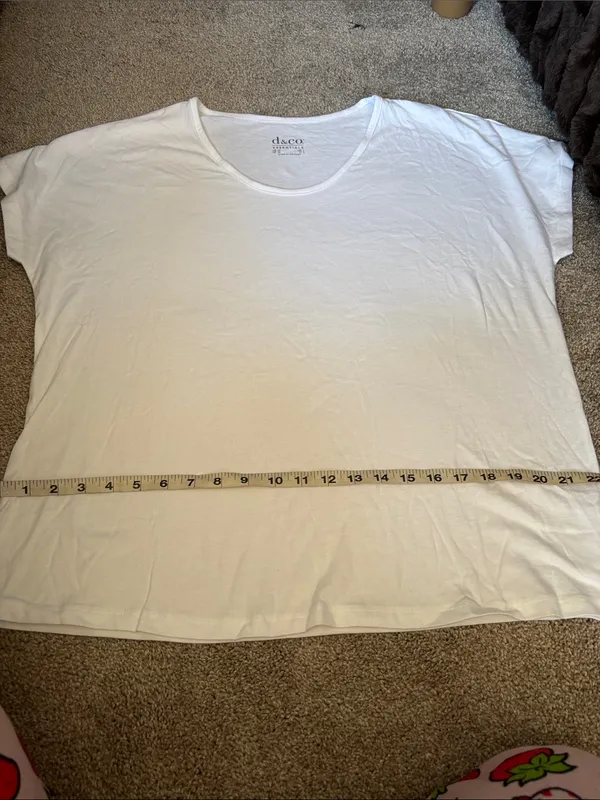 d.s. & co. White Crew Neck Cotton Tee Size M - Image 2