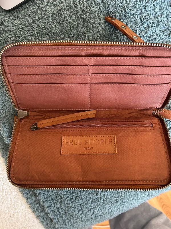 Free People Wallet - Image 3