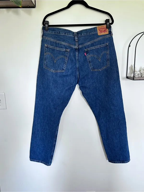 Levi’s 501 Original Fit Straight Leg Denim Blue Jeans Size 32 - Image 2