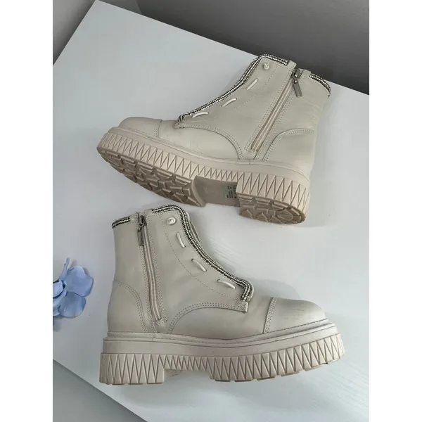 Schutz Amirah White Leather Rhinestone Embellished‎ Platform Combat Boots 6B - Image 4