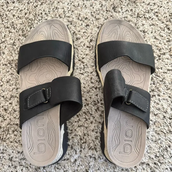 Bionic Sandal Slip Resistant Leather Upper And‎ Lining Sandal Size 9.5 Gorpcore Black - Image 2