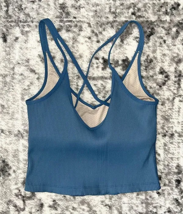Vuori Rib Crop Tank Top - Image 2