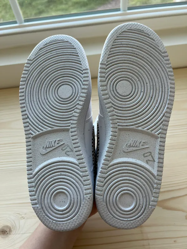 Nike Shoes - Image 3