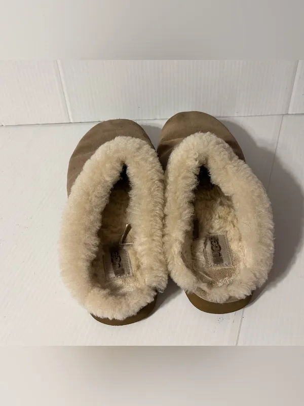 UGG cluggette leather sheepskin slippers womens size 8 - Image 7