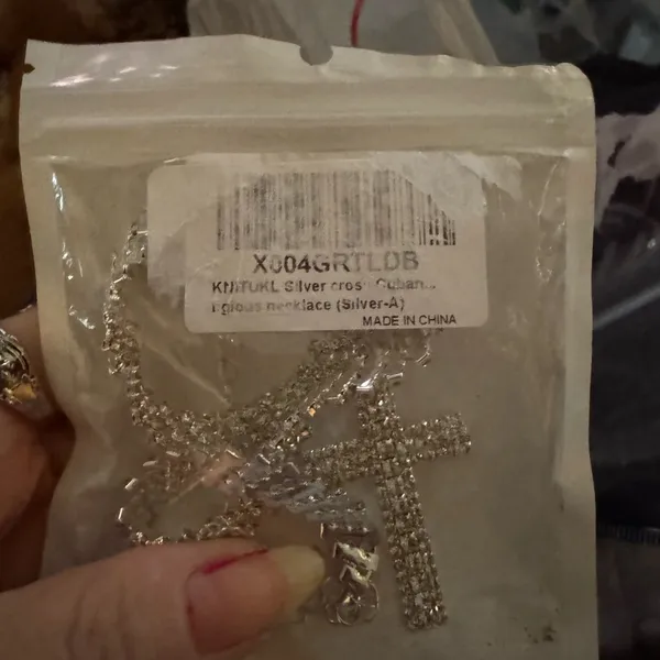 Necklace with cross charm Silver - Image 3