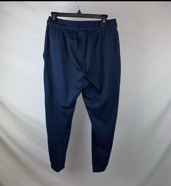 Nike sweatpants - Image 2