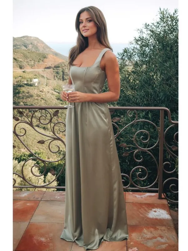 Show Me Your Mumu Nina Maxi Dress in Moss Green Luxe Satin Medium Corset - Image 4
