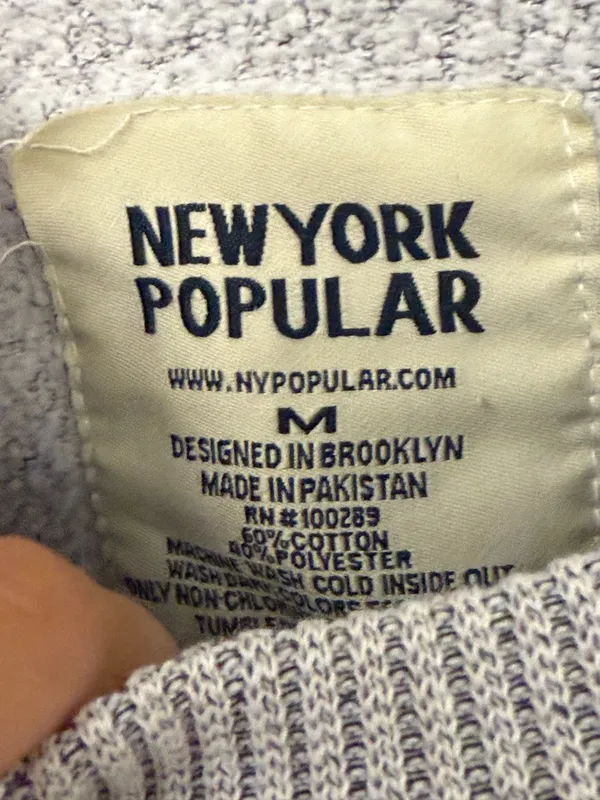 New York Popular Sweatshirt - Image 4