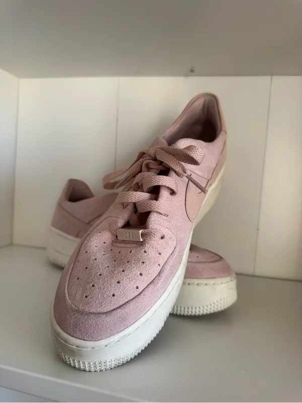 Pink Nike Air Force 1 Sneakers - Image 4
