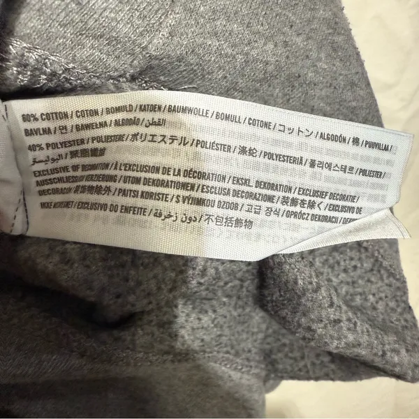 Hollister Charcoal Crewneck Sweatshirt with Gold Accents Size M - Image 5