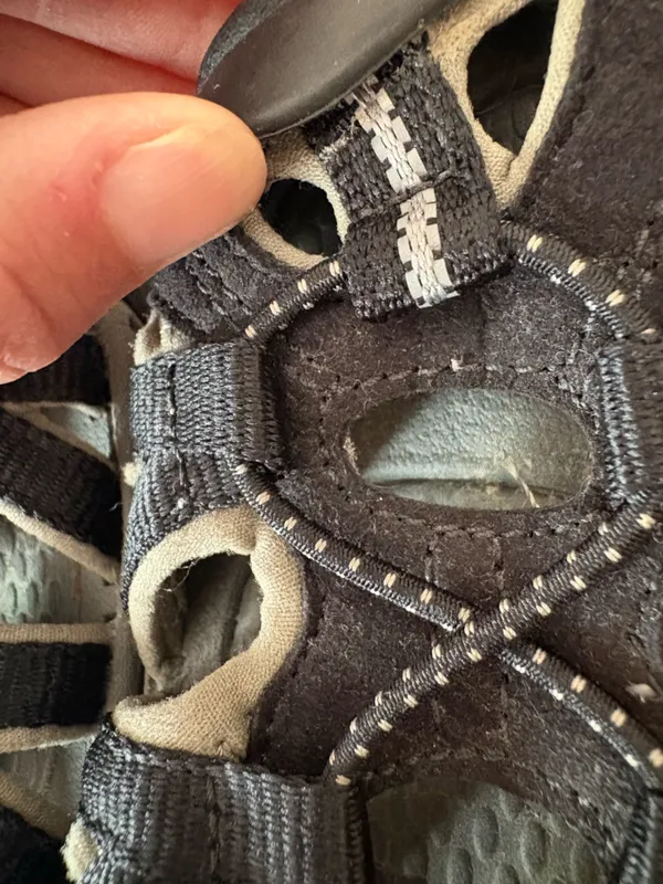 KEEN Newport H2 Waterproof Sport Sandals Black Gray Women’s 9.5 - Image 5