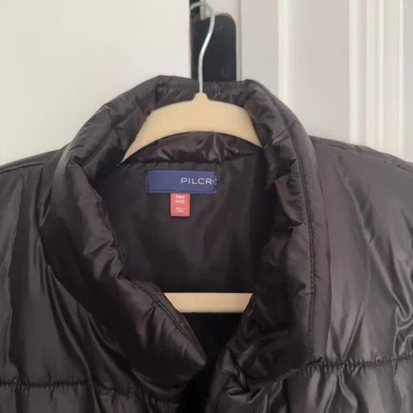 Pilcro By Anthropologie Black Tie‎ Side Packable Puffer Vest One Size - Image 4