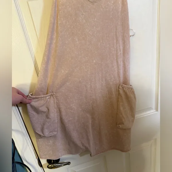 Boutique nwt fp casual tan romper spring classic active M $55 lounge - Image 8