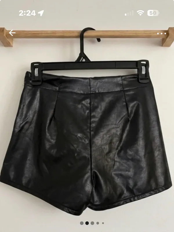 REWASH Black Faux Leather Women’s Shorts XS - Image 4