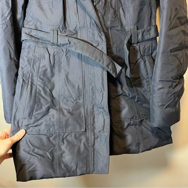 The North Face Women’s Navy Blue‎ Parka Coat Medium Puffer - Image 4