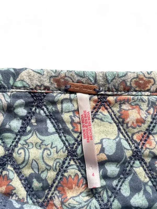 Free People Darla Quilted Mini Skirt Blue and Peach Floral Sz 4 Cottage Dainty - Image 7