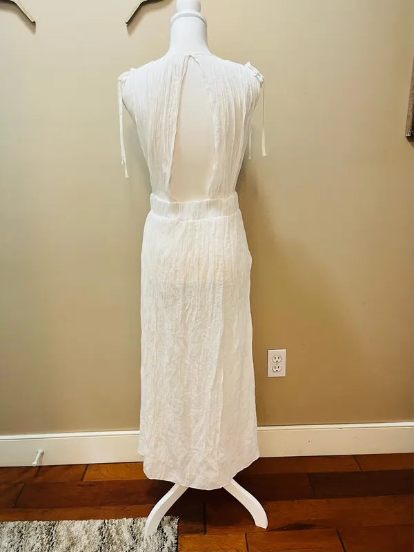 Sheer White Maxi Dress/Coverup Size Medium - Image 5