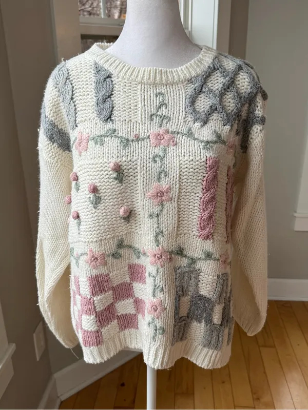 Vintage 90 Cape Cod Floral Patchwork Crewneck Sweater Pink Gray Embroidery - Image 8