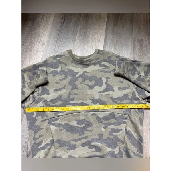 Express Camo Pocket Pullover Fleece Sweatshirt XS Oversized Cozy Streetwear - Image 7