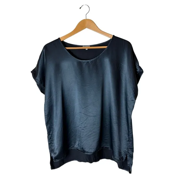 PJ Harlow Roxxy Satin Lounge Top Women Small Navy Blue Pajamas Silky Loungewear - Image 2