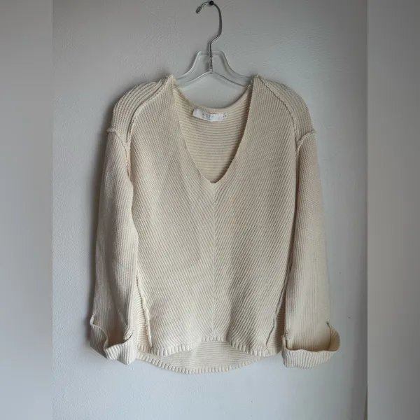 ASTR The Label Cozy V-Neck Cream Cotton Ribbed Sweater - Image 2