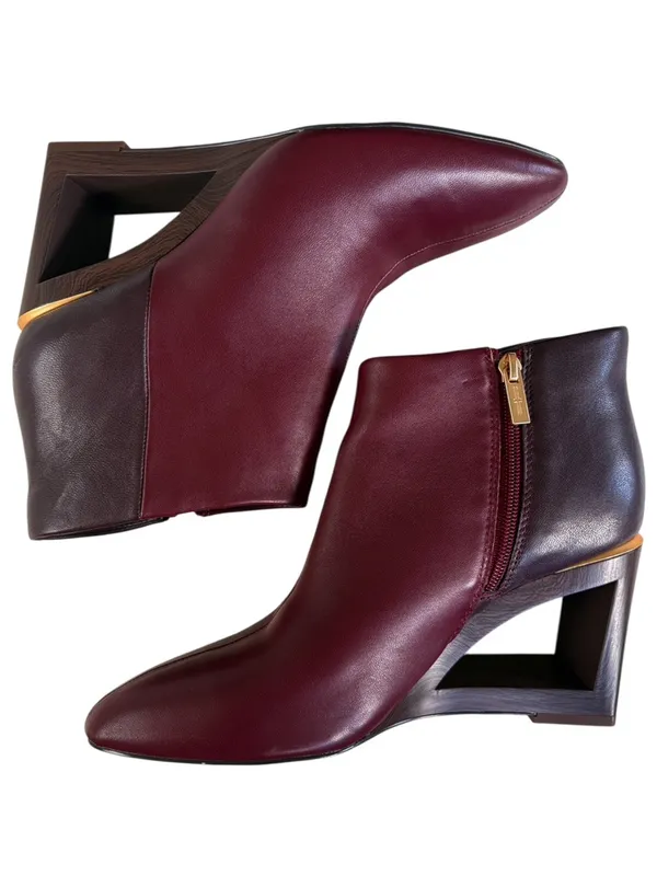Like New Liverpool Leather LAZ Open Wedge Ankle Boots Size 10 - Image 2