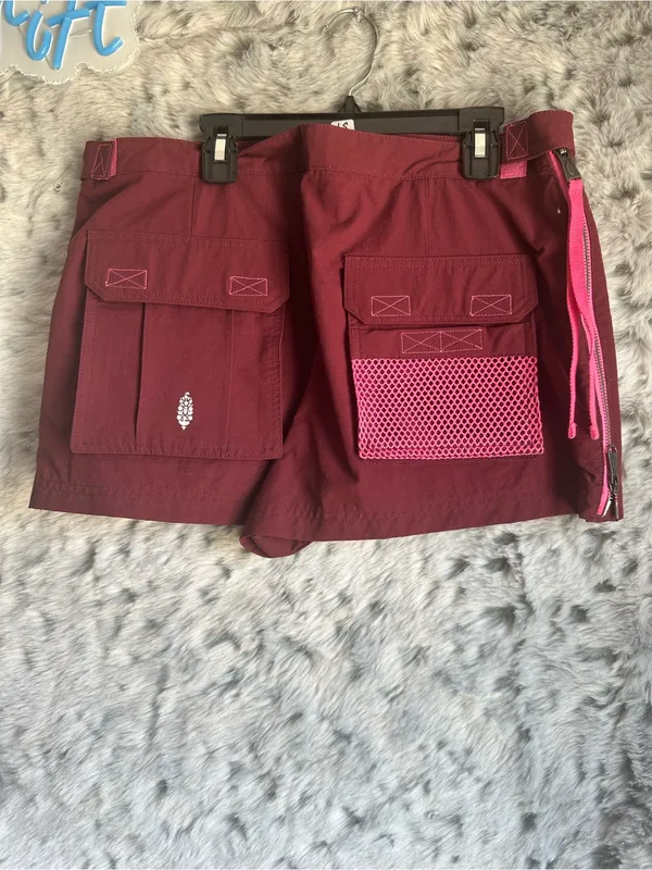 115 FP Movement by Free People Burgundy Cargo Skort med - Image 2