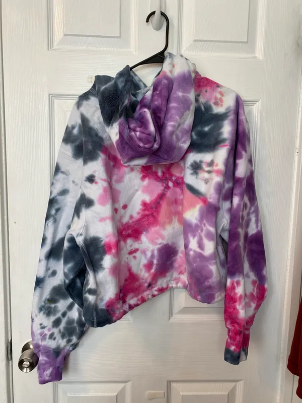 Champion Tie Dye Sweatshirt - Image 2
