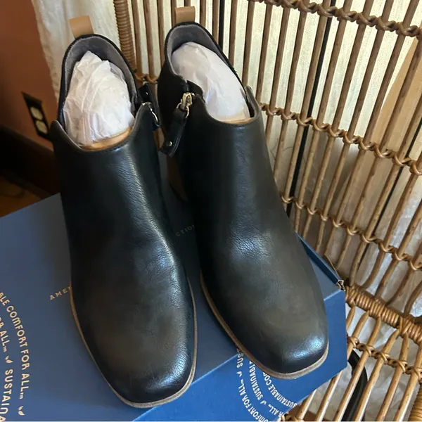 Dr. Scholl’s Roxanne Black Ankle Booties Boots Heel Faux Leather NEW‎ Size 11 - Image 3