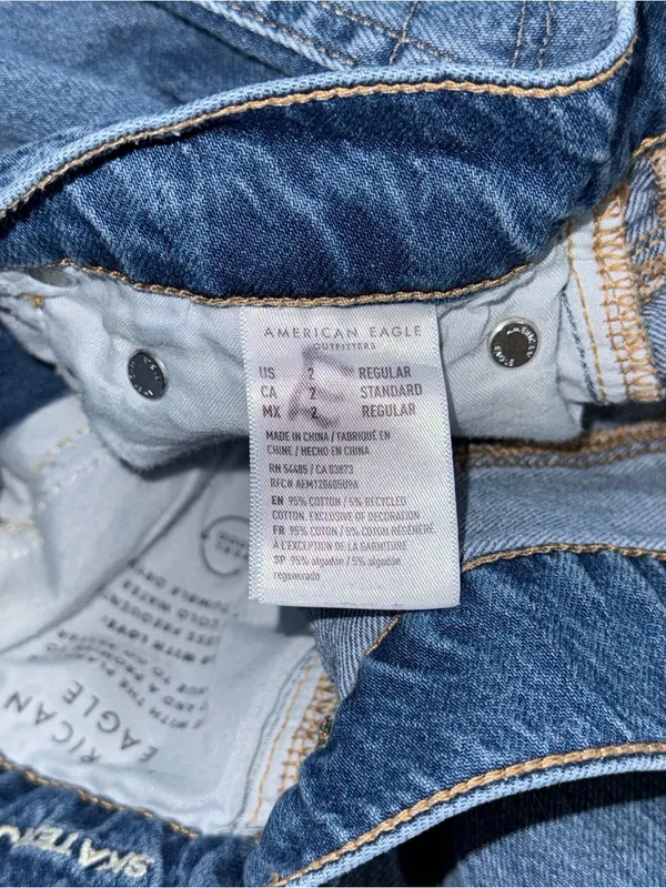 American Eagle Skater Jeans Baggy Wide Leg Distressed Medium Blue Wash Women’s 2 - Image 9