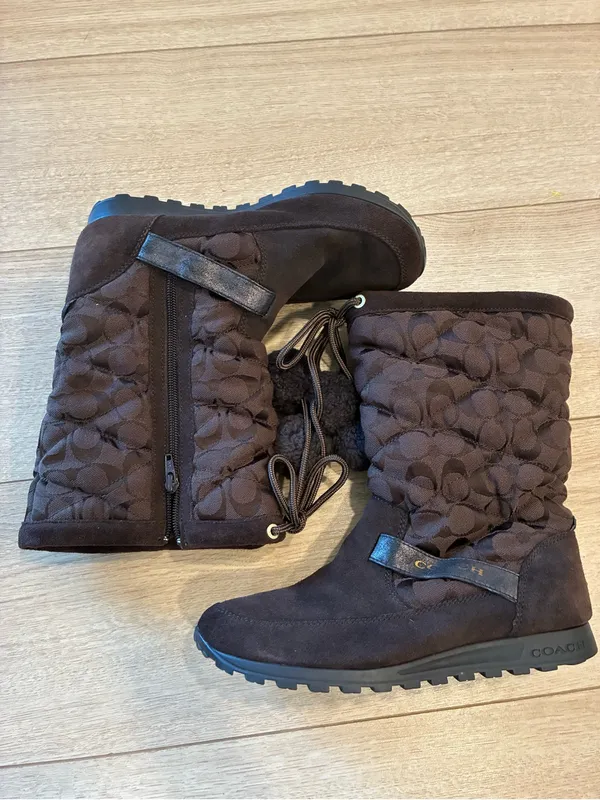 Coach Women’s Juniper Boot Quilted Brown Suede Signature Logo Size 8.5 - Image 3