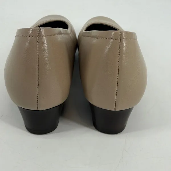 SAS Nude Leather Comfort Pumps Low Heel‎ USA Made 6.5 M Classic Work - Image 4