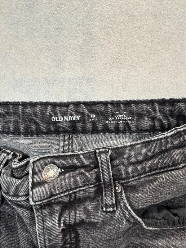 Old Navy Curvy OG Straight Jeans Women’s 10 Black Gray Distressed High Rise - Image 5